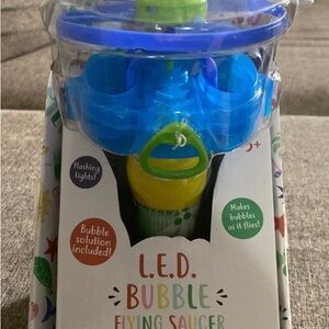 Kids Bubble Flying Saucer with Solution
